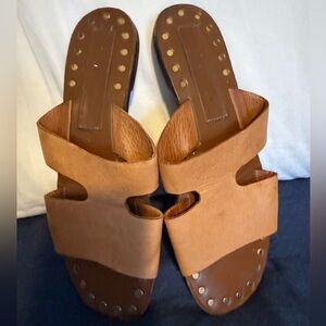 Women’s Salttumber camel sandals with grommets